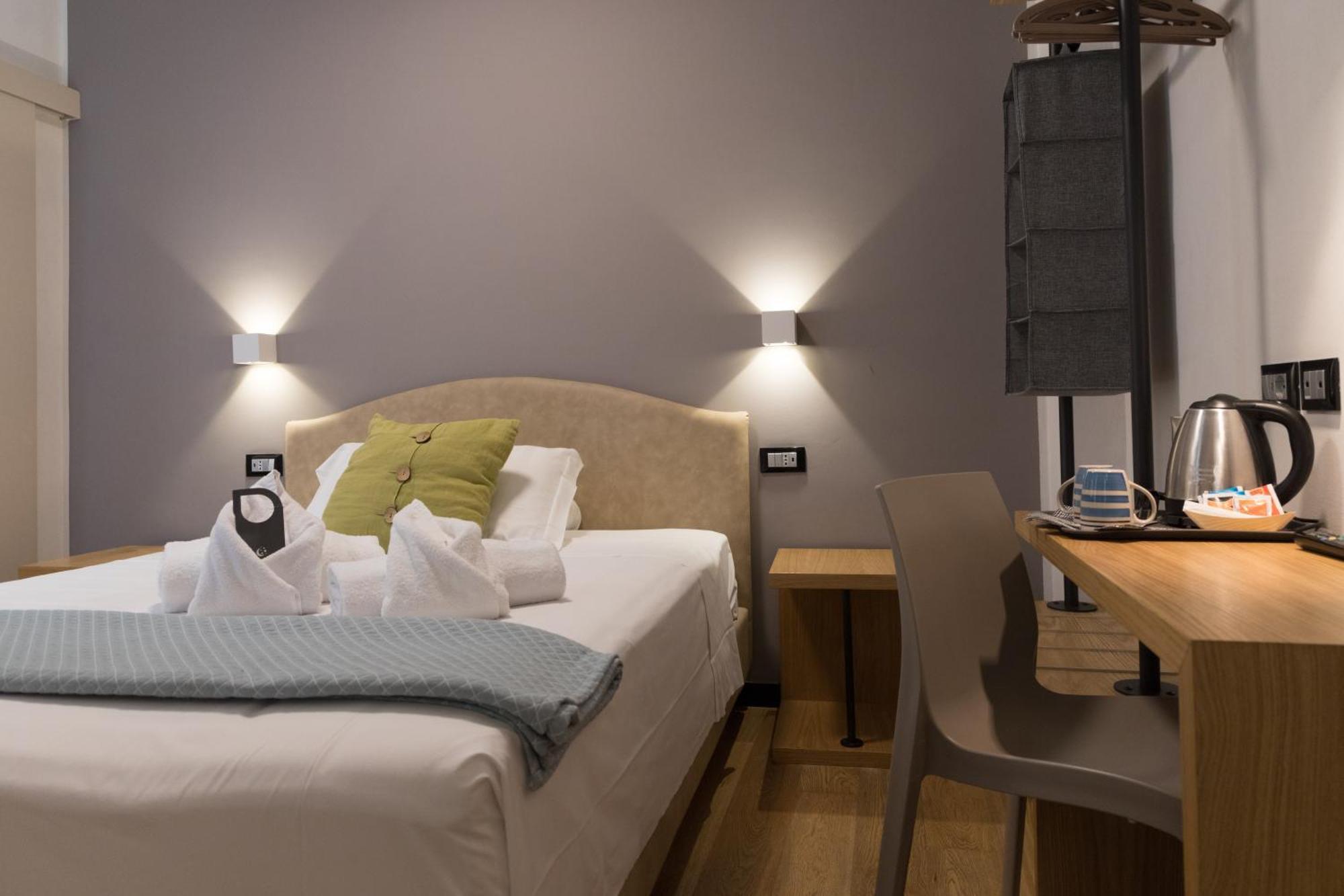 Hotel Doria Генуя Экстерьер фото